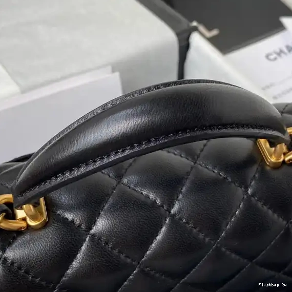 Firstbag Ru TOP FLAP WITH BAG HANDLE-20*12*6cm CHANEL 0702